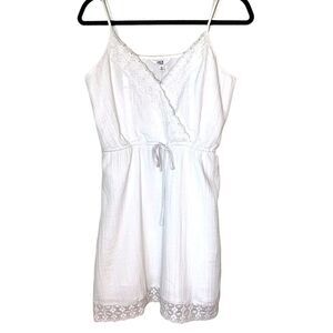 Jack by BB Dakota Dress- White Lace Trimmed Dress- Size Medium